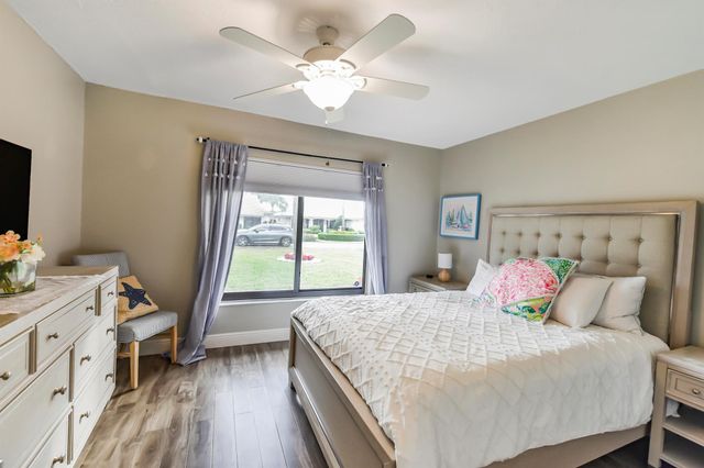 6413 Casabella Lane, Boca Raton, FL 33433