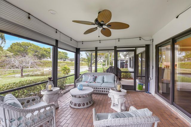 6413 Casabella Lane, Boca Raton, FL 33433