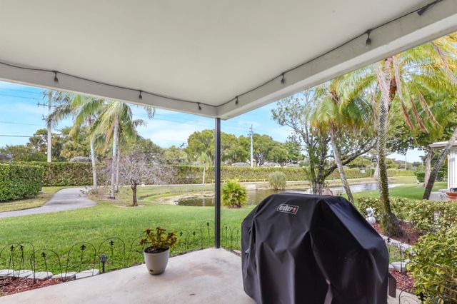 6413 Casabella Lane, Boca Raton, FL 33433