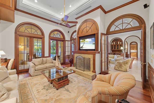 6968 SE Harbor Circle, Stuart, FL 34996