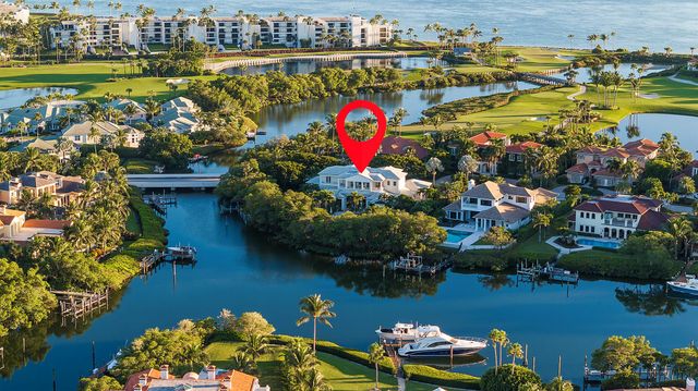 6968 SE Harbor Circle, Stuart, FL 34996