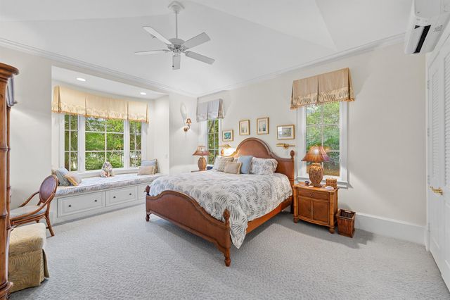 6968 SE Harbor Circle, Stuart, FL 34996