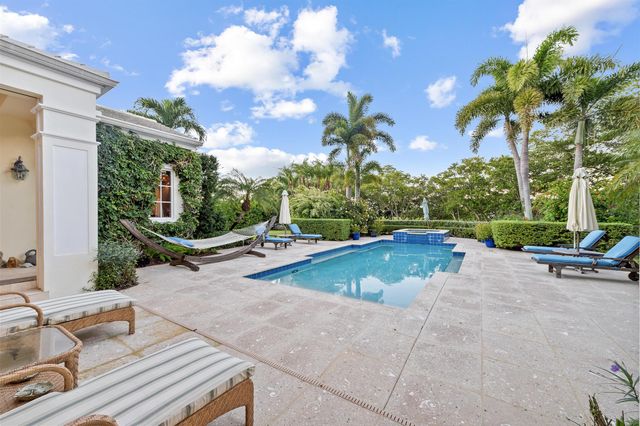 6968 SE Harbor Circle, Stuart, FL 34996