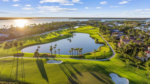 6968 SE Harbor Circle, Stuart, FL 34996