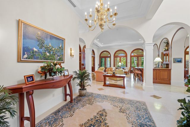 6968 SE Harbor Circle, Stuart, FL 34996