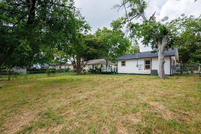 308 Chandler Drive, Garland, TX 75040
