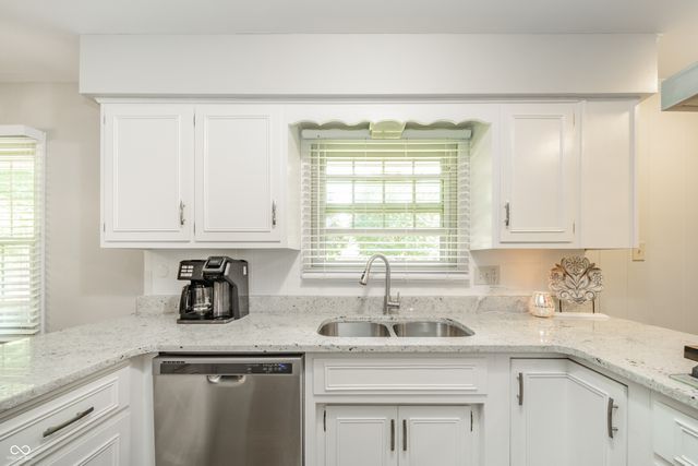 1641 Hillcrest Avenue, Anderson, IN 46011