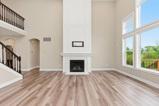 5677 Willow View Drive, Mason, OH 45040