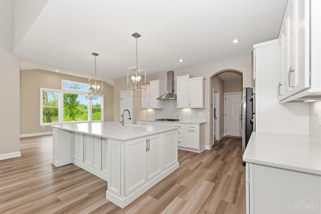 5677 Willow View Drive, Mason, OH 45040