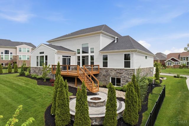 5677 Willow View Drive, Mason, OH 45040