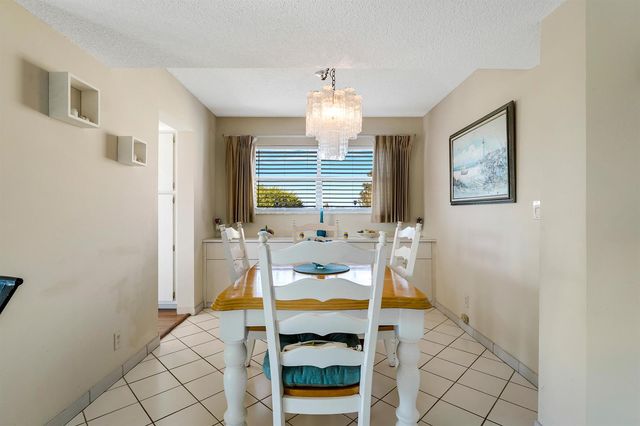 3590 Via Poinciana 416, Lake Worth, FL 33467