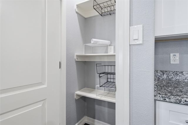 531 Woolworth Street, Houston, TX 77020