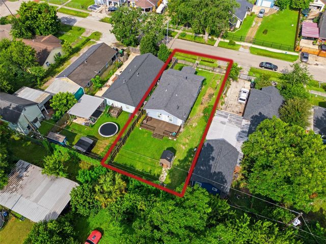 531 Woolworth Street, Houston, TX 77020