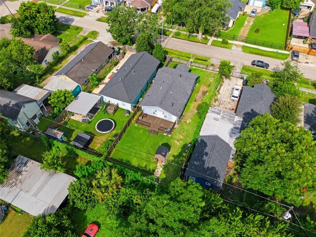531 Woolworth Street, Houston, TX 77020