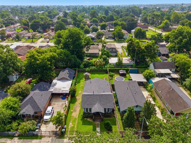 531 Woolworth Street, Houston, TX 77020