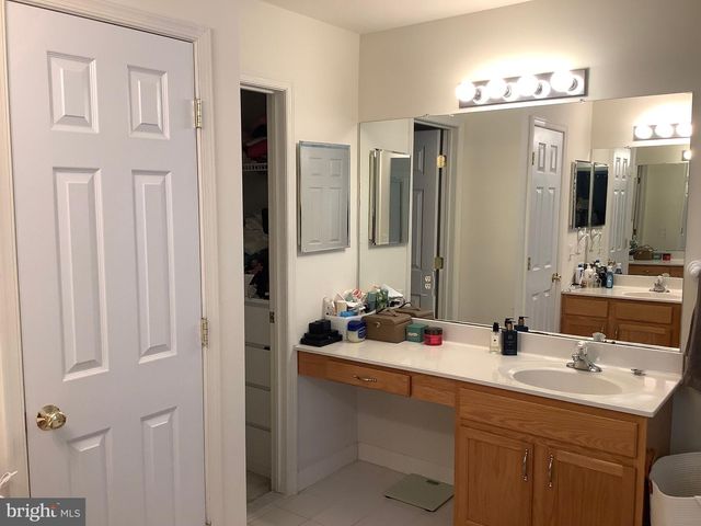 51 HEATH CT, Pennington, NJ 08534