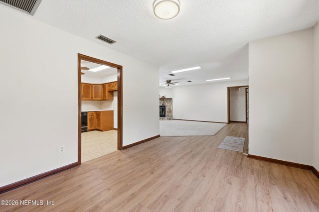 1733 HEREFORD Road, Middleburg, FL 32068