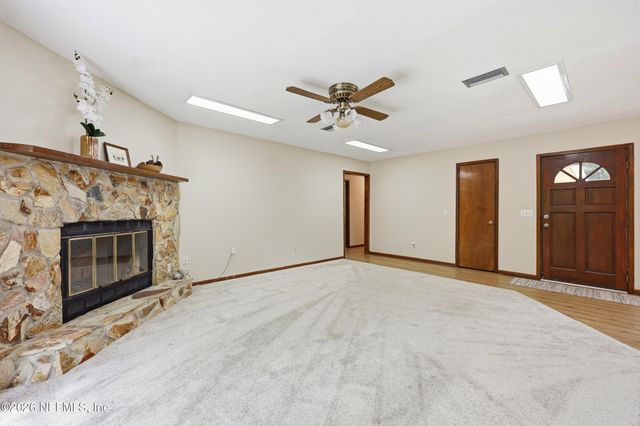 1733 HEREFORD Road, Middleburg, FL 32068