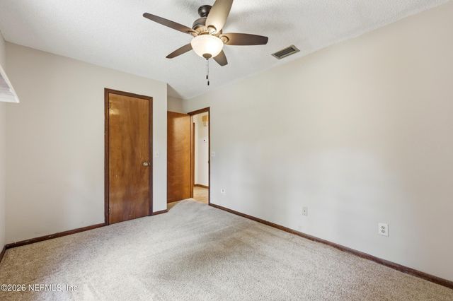 1733 HEREFORD Road, Middleburg, FL 32068