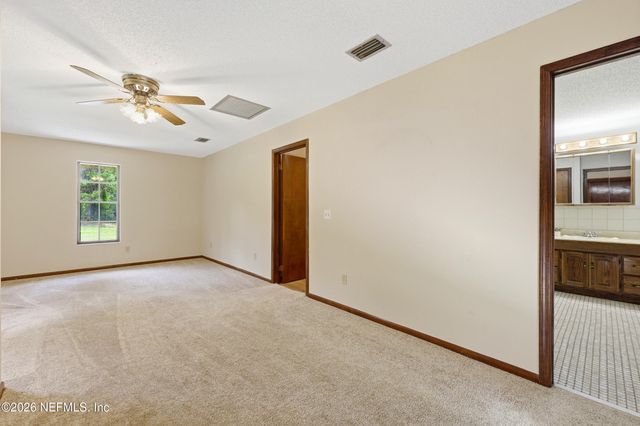 1733 HEREFORD Road, Middleburg, FL 32068