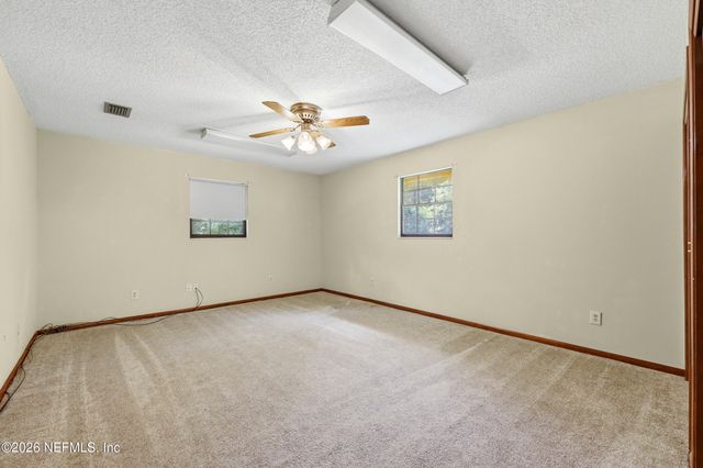 1733 HEREFORD Road, Middleburg, FL 32068