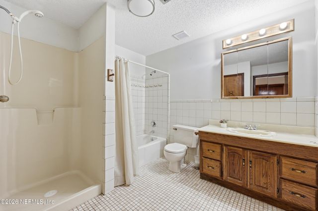 1733 HEREFORD Road, Middleburg, FL 32068