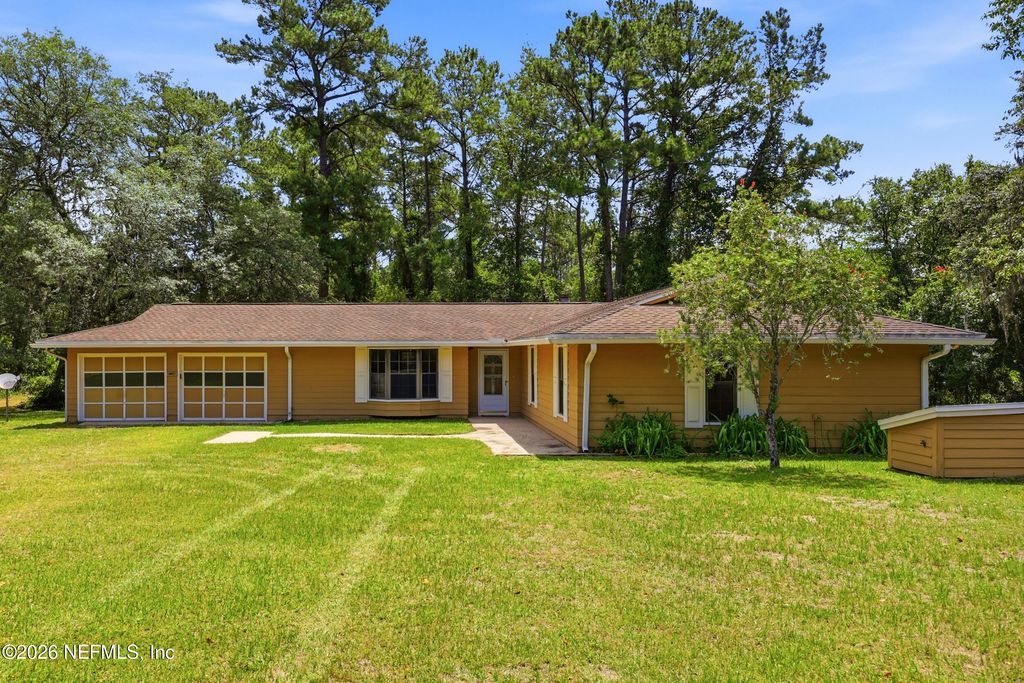 1733 HEREFORD Road, Middleburg, FL 32068