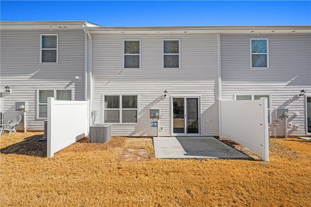 404 Oakmont Valley Trail, Seneca, SC 29678