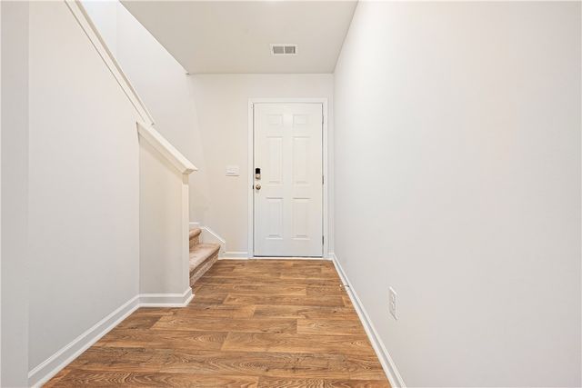 404 Oakmont Valley Trail, Seneca, SC 29678