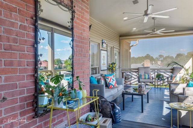 8711 Glenmora Drive, Shreveport, LA 71106