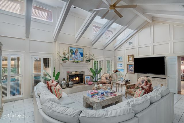 8711 Glenmora Drive, Shreveport, LA 71106