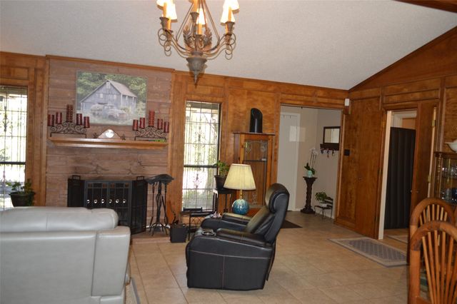 1226 W Camp Wisdom Road, Duncanville, TX 75116
