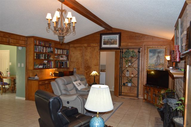 1226 W Camp Wisdom Road, Duncanville, TX 75116