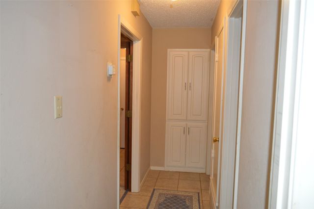 1226 W Camp Wisdom Road, Duncanville, TX 75116