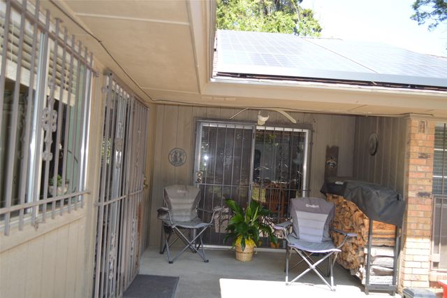 1226 W Camp Wisdom Road, Duncanville, TX 75116