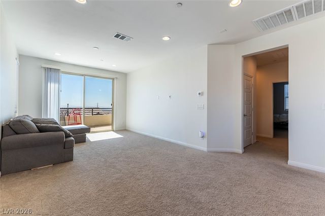 238 Badwater Basin Street, Las Vegas, NV 89138