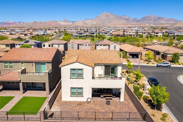 238 Badwater Basin Street, Las Vegas, NV 89138