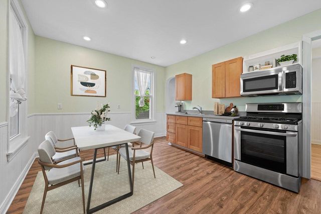 1706 Michigan BOULEVARD, Racine, WI 53402