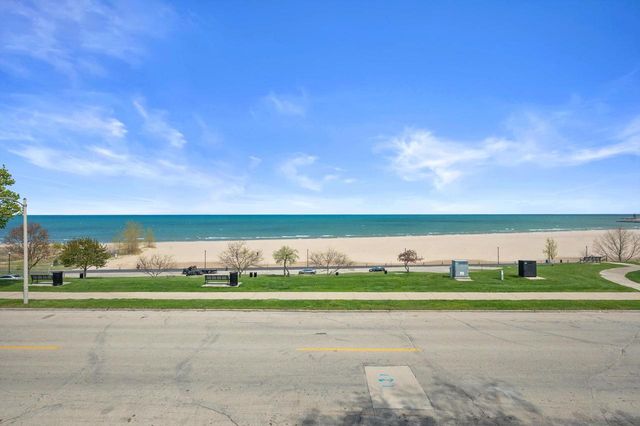 1706 Michigan BOULEVARD, Racine, WI 53402