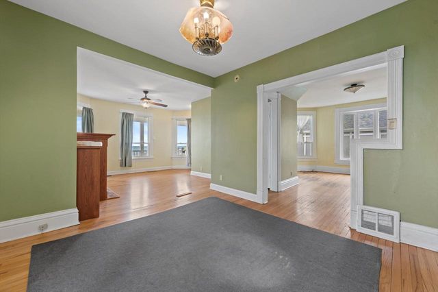 1706 Michigan BOULEVARD, Racine, WI 53402