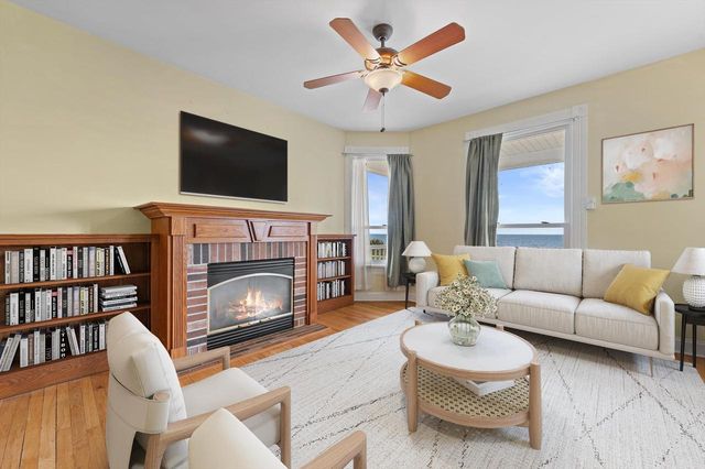 1706 Michigan BOULEVARD, Racine, WI 53402