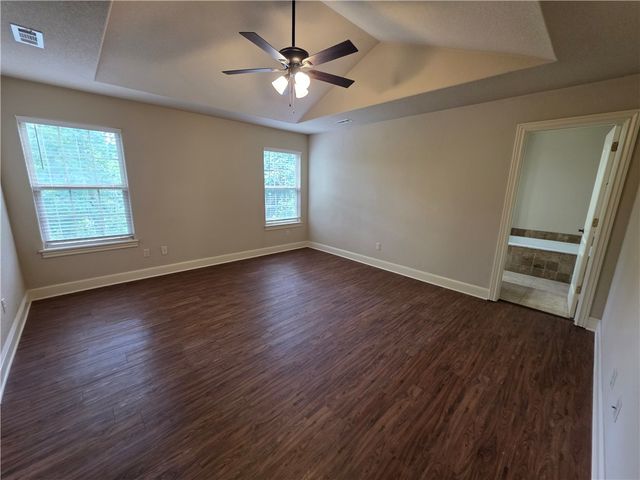 605 NW 17th Court, Bentonville, AR 72712
