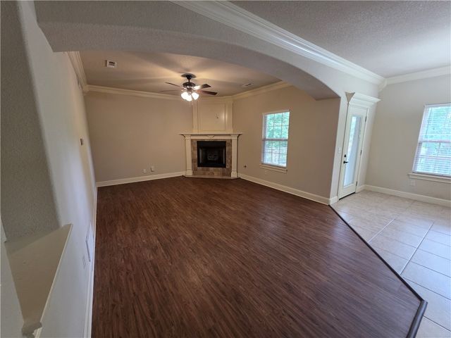 605 NW 17th Court, Bentonville, AR 72712