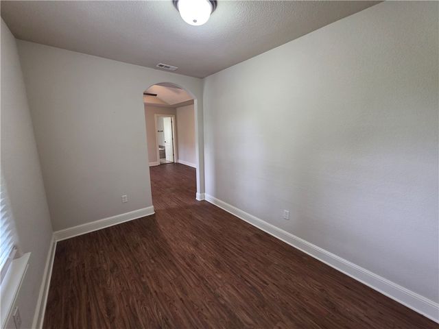 605 NW 17th Court, Bentonville, AR 72712