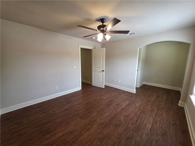 605 NW 17th Court, Bentonville, AR 72712