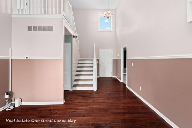 52478 Ford Lane, Chesterfield, MI 48047