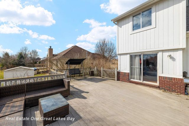 52478 Ford Lane, Chesterfield, MI 48047