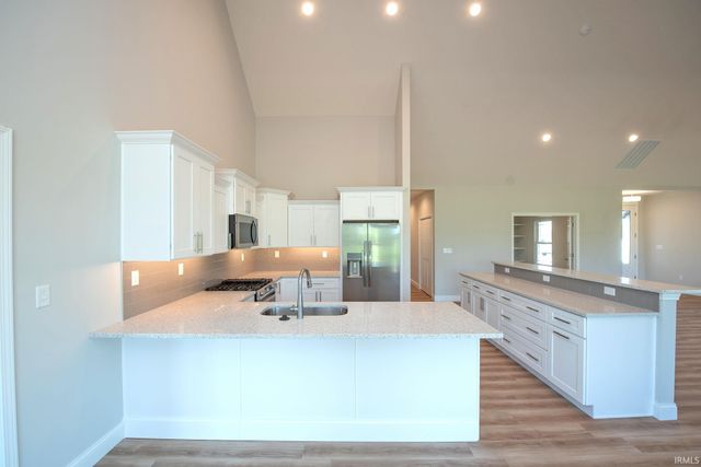 402 Burnley Drive, West Lafayette, IN 47906