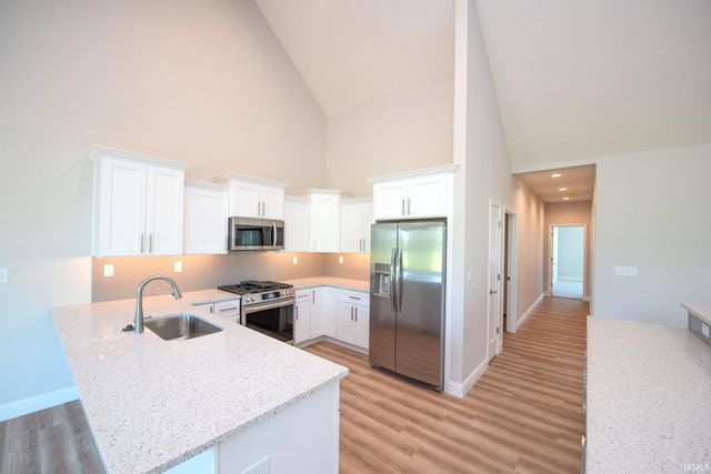 402 Burnley Drive, West Lafayette, IN 47906