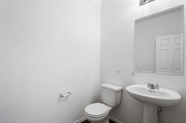 137 Bennington DR, Liberty Hill, TX 78642